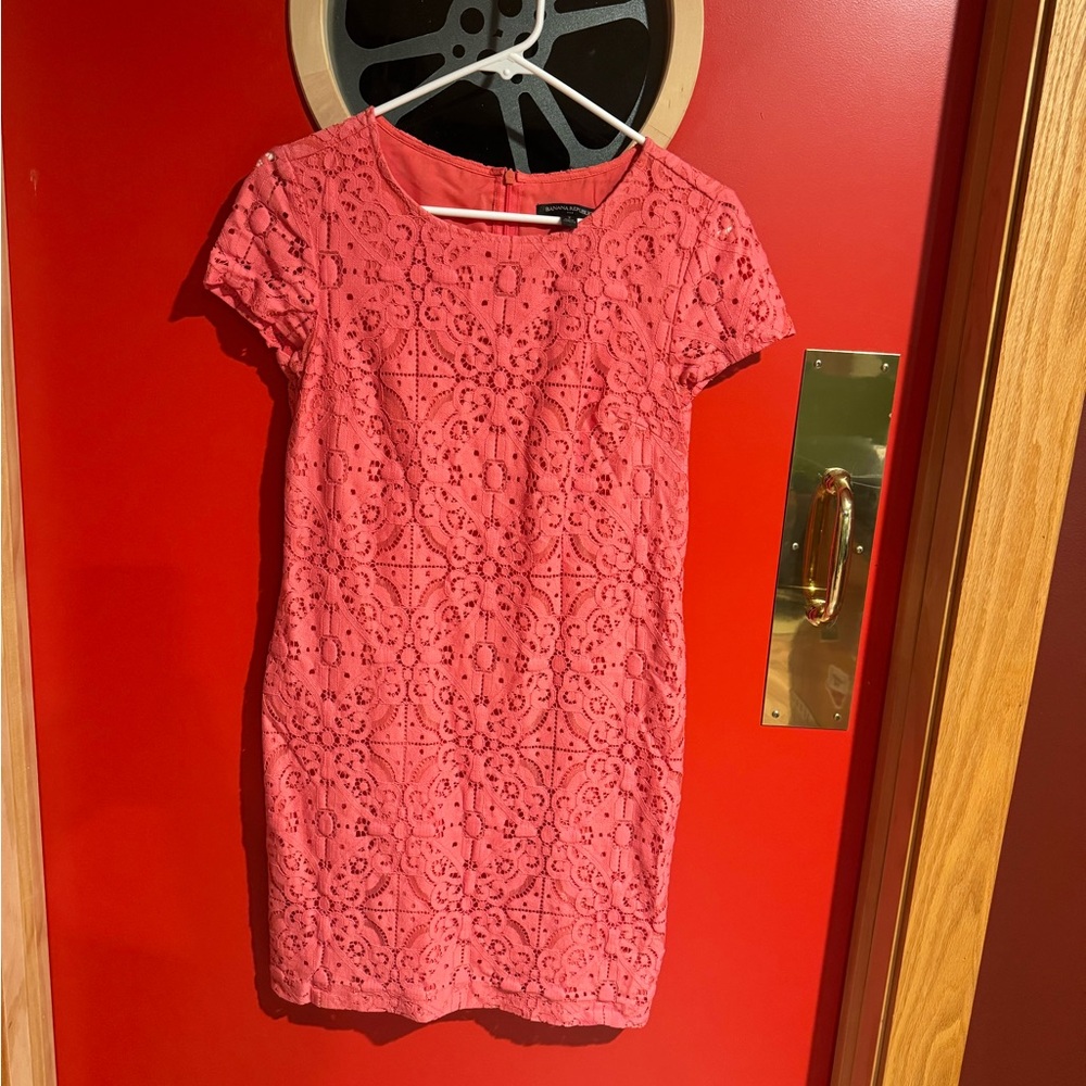 Elegant Pink Lace Dress